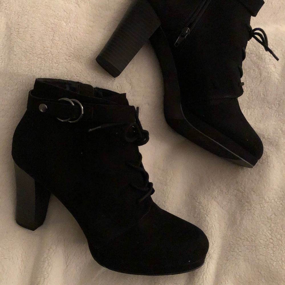 Ana Fawn Black Micro Booties  Size 11